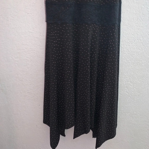 Dress - Picture 2 of 5